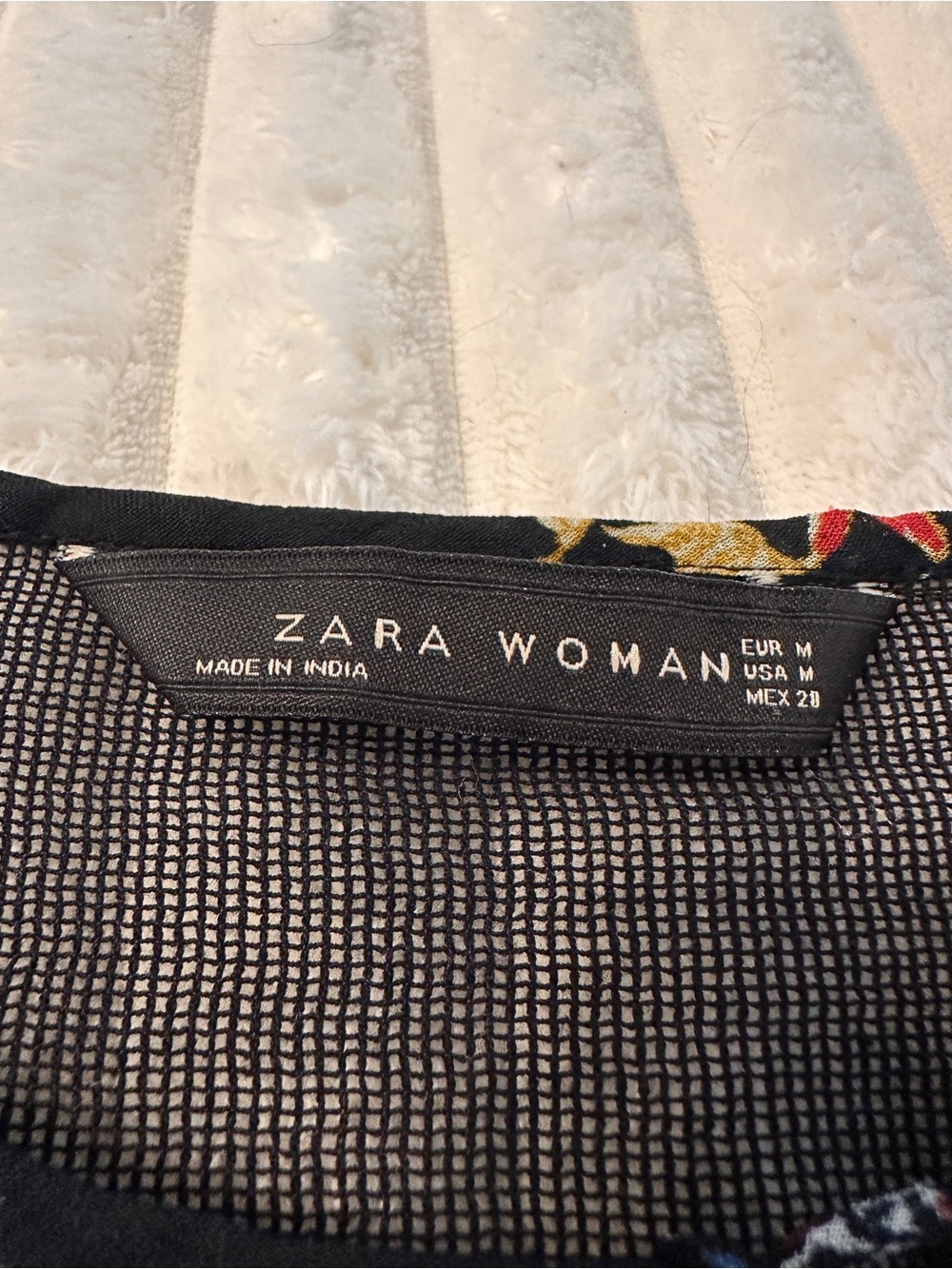 ZARA Black Boho Peasant Embroidered Floral Blouse with Tassel Tie - Picture 5 of 9